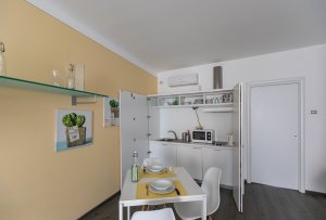 Cucina completa Appartamento Mimosa Stresa